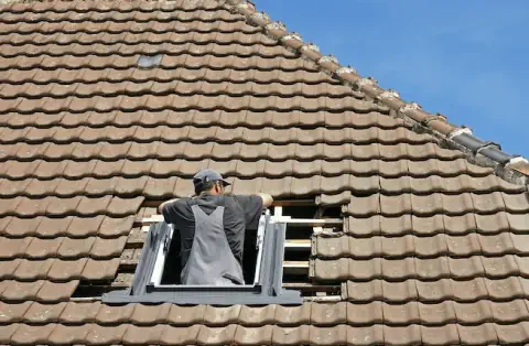 Pose de velux - Rozier-Côtes-d'Aurec